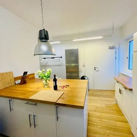 Appartamento Grosszuegiges Loft In Zentraler Lage *