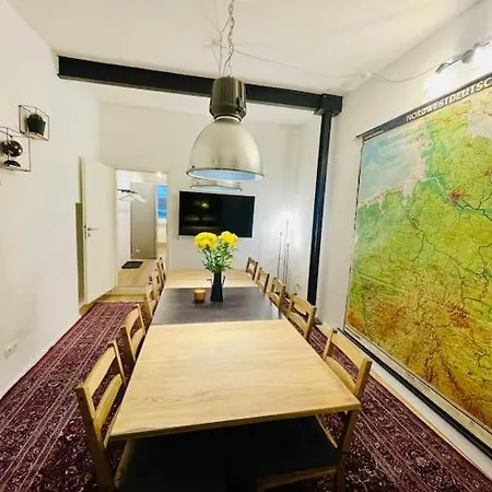 Grosszuegiges Loft In Zentraler Lage *